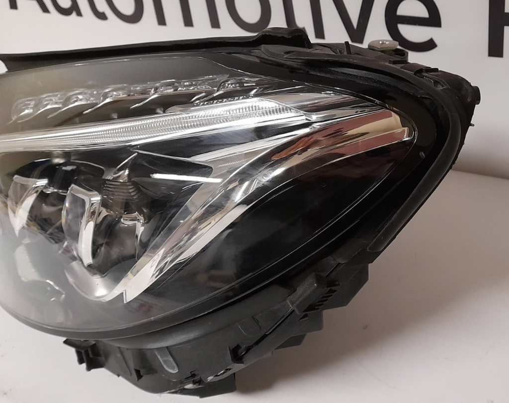 Mercedes-Benz W205 C-Klasse LED Scheinwerfer links A2059069301 mit Steuergerät