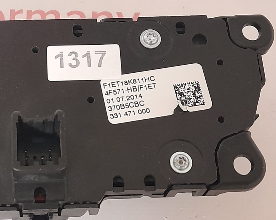 Original Ford FOCUS III RADIO BEDIENUNGSELEMENTE F1ET-18K811-HC