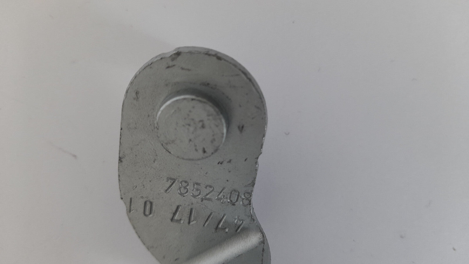 Original BMW 17517852408 - Halter Ladeluftkühler rechts