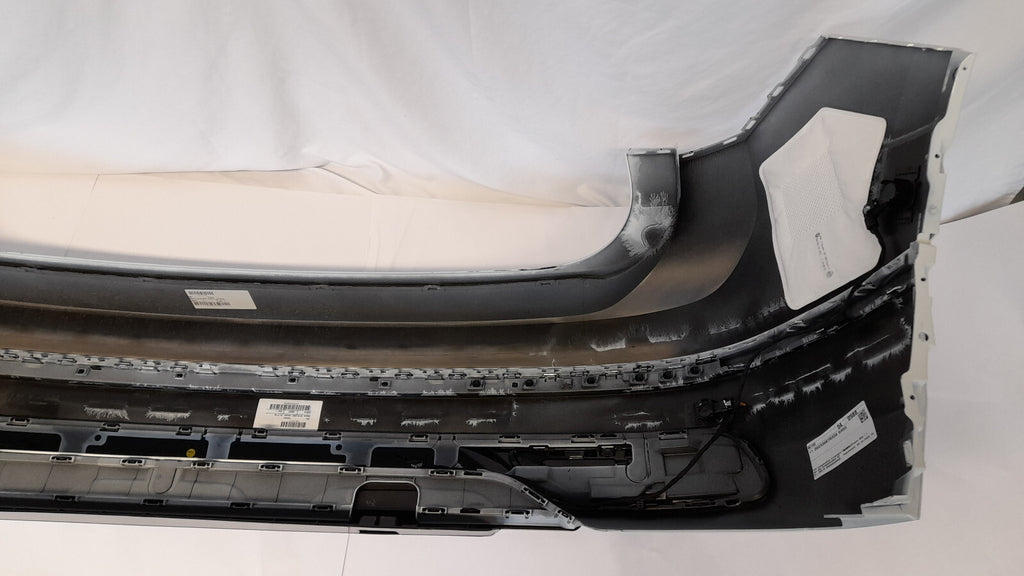 Original VW Tiguan AX1 R-Line Facelift Stoßstange Stoßfänger hinten PureWhiteC9A