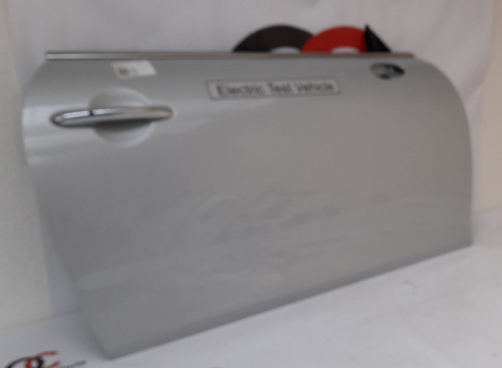 MiNi Cooper SE F56 Tür vorne rechts white-silver metallic right door 41517294266