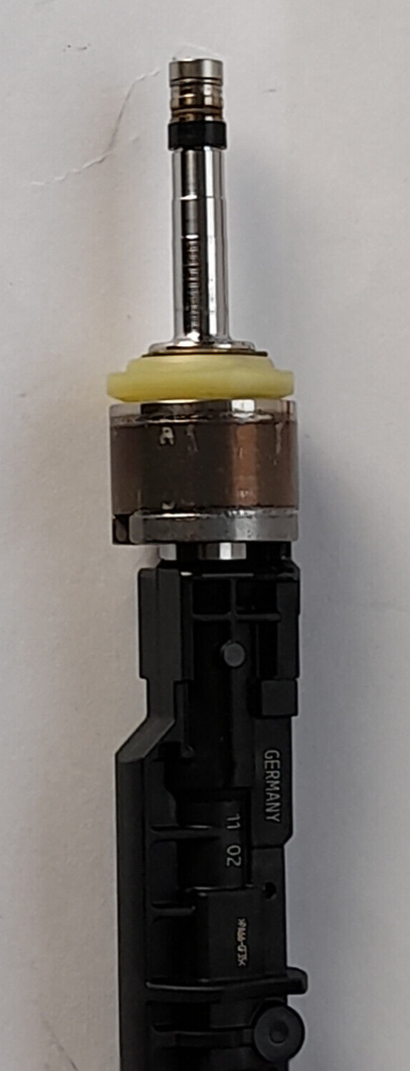 Original BMW Injektor 8 stk F90 G70 G05 F91 F96 G07 Benzin Einspritzdüse 7852362 [1590]