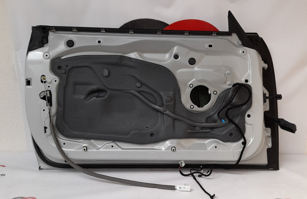 Orig. MiNi Cooper SE F56 Tür vorne links white-silver metallic left door 7294265