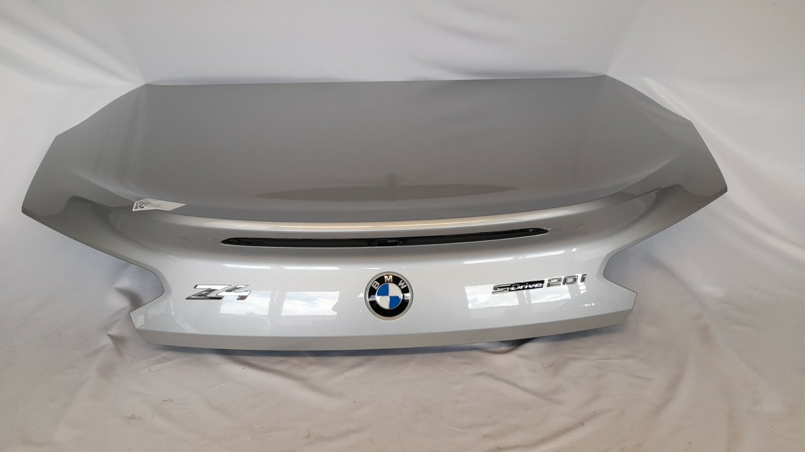 BMW Z4 2.0i Roadster G29 Heckklappe Trunk A83 glaciersilber metallic silber