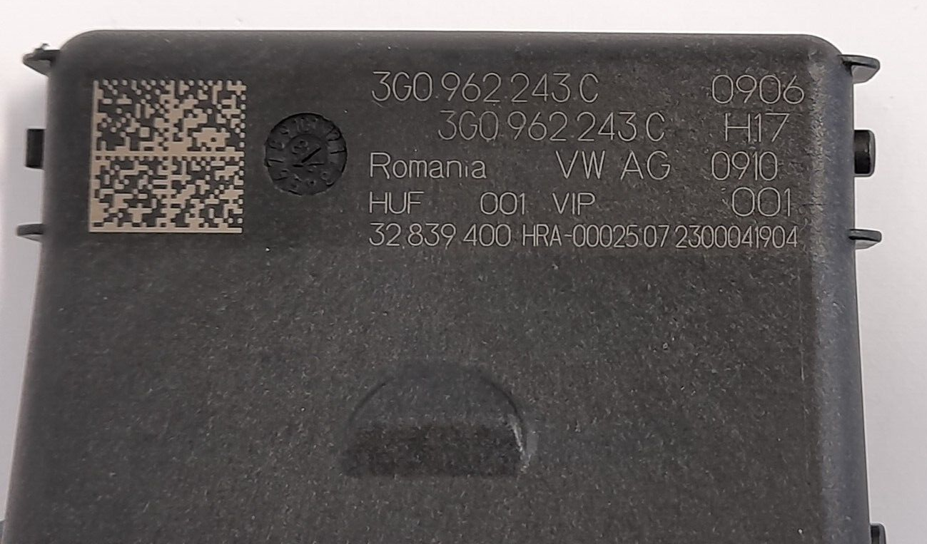 Original VW Tiguan AX1 Easy Open Heckklappenöffner Steuergerät Sensor 5NA962253