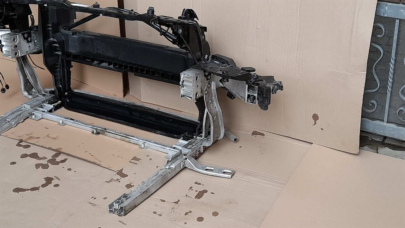 Original BMW Mini Clubman F54 Vorderwand Träger  vorne front panel frontträger