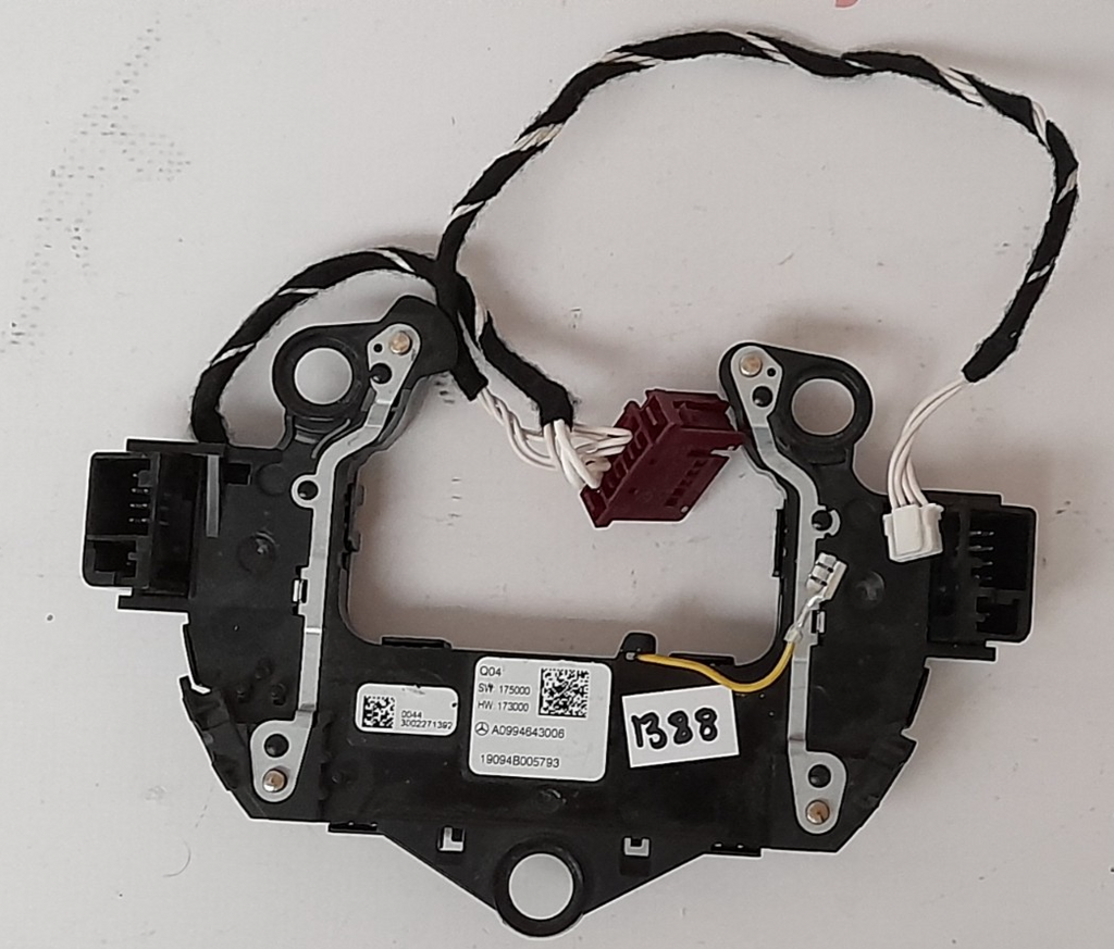 Original Mercedes-Benz  AMG Kontaktplatte Lenkrad A0994643006