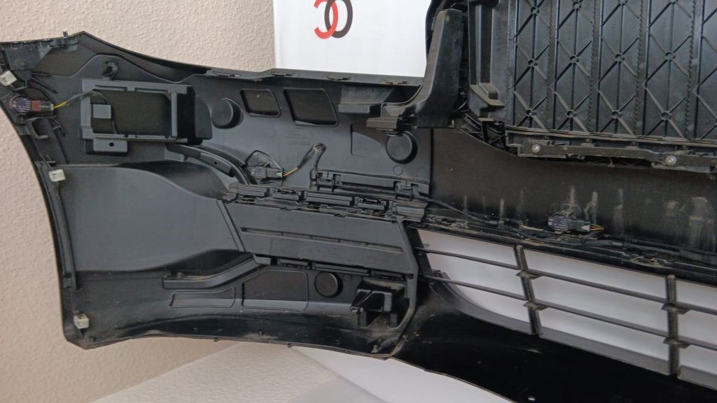 Original BMW 5er G30 G31 Stoßfänger Serie vorne / front bumper / Stoßstange