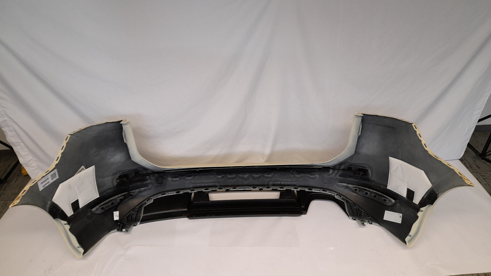 Original Stoßstange hinten Heckstoßstange VW TOURAN 5T 4PDC HELLELFENBEIN