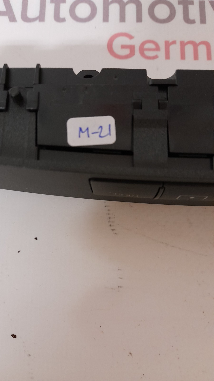 Original MERCEDES-BENZ BEDIENFELD A2049050200 SCHALTERBLOCK SWITCH BLOCK