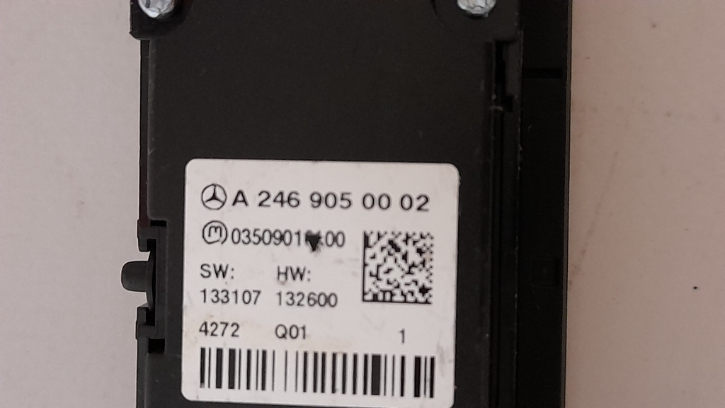 Original MERCEDES-BENZ A2469050002 SCHALTERBLOCK SWITCH BLOCK