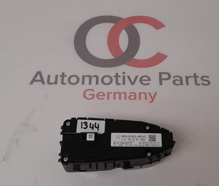 Original Mercedes-Benz  Elektrisches Fenster Schalter A4479052106