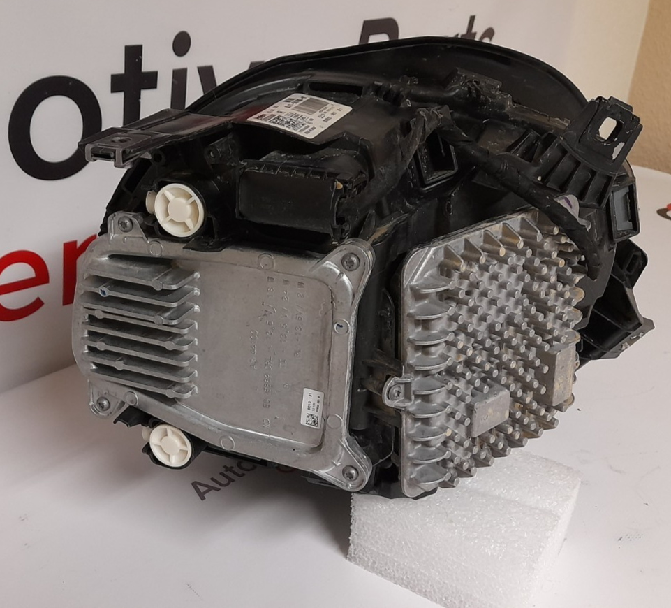 Mini COOPER  F54 F56 F55 F57 Frontscheinwerfer LED FULL Rechts 63115A01962