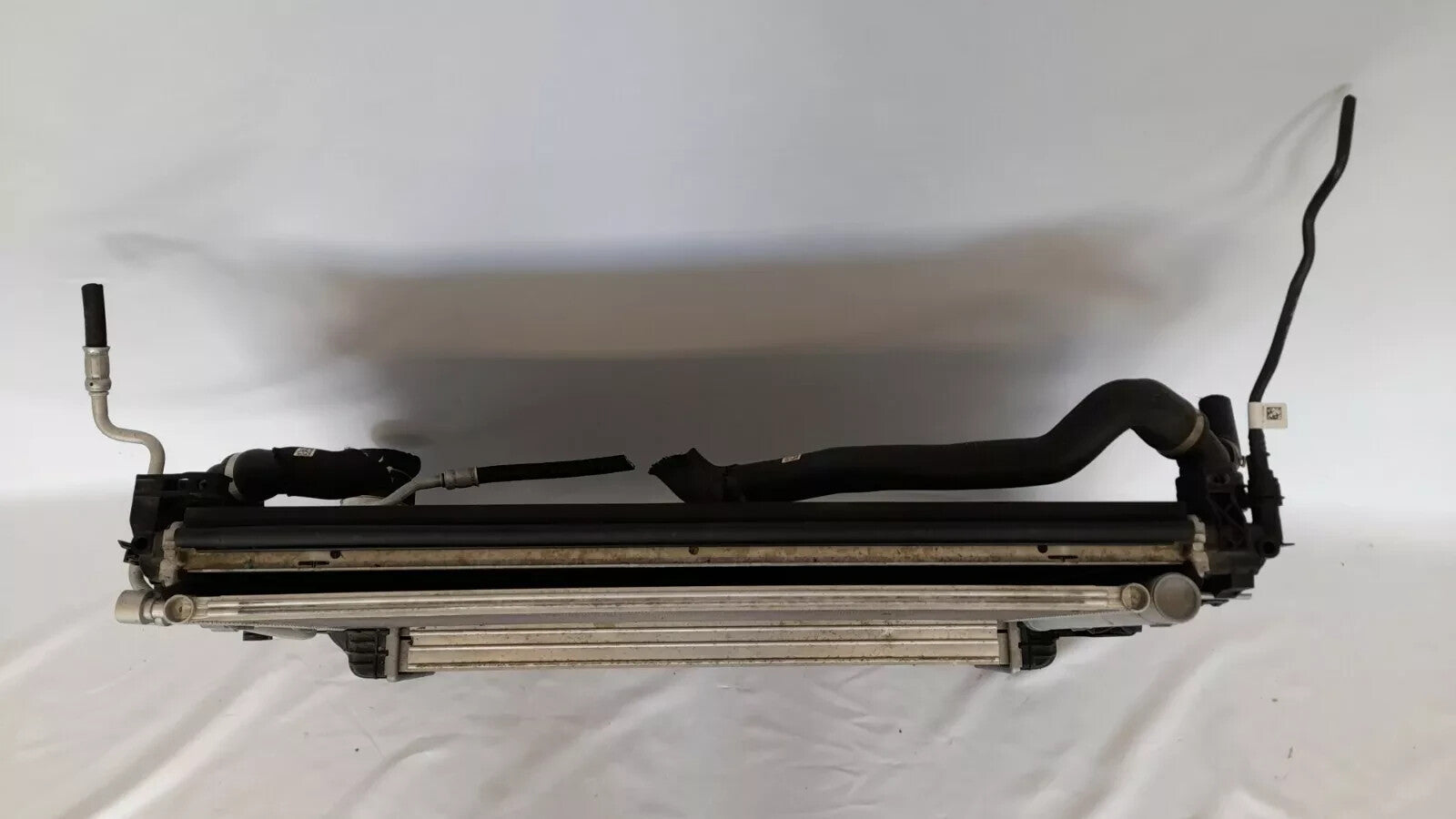 BMW X1 F48 2.0d Kühler 8586321 Kondensator 9271207 Ladeluftkühler 7617598 [979]