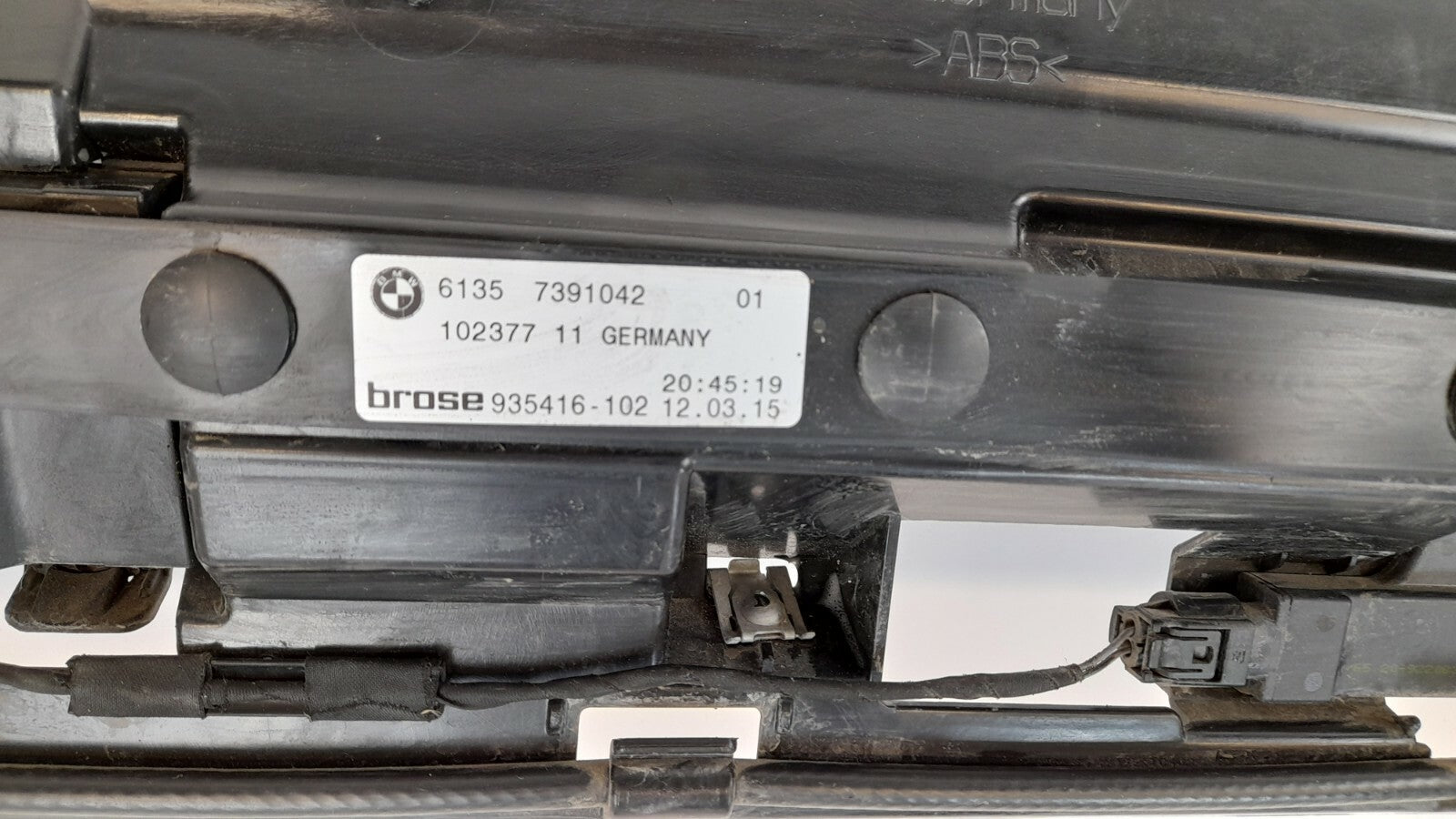 BMW 3er 320i F34 Träger Stossfänger Stoßstange hinten Steuergerät Heckklappe