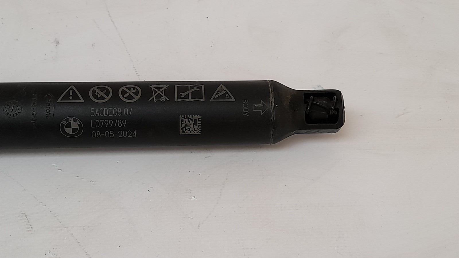 Original BMW Gasdruckfeder Kofferraum für MINI U25 Spindelbetrieb  5A0DEC807 [270]