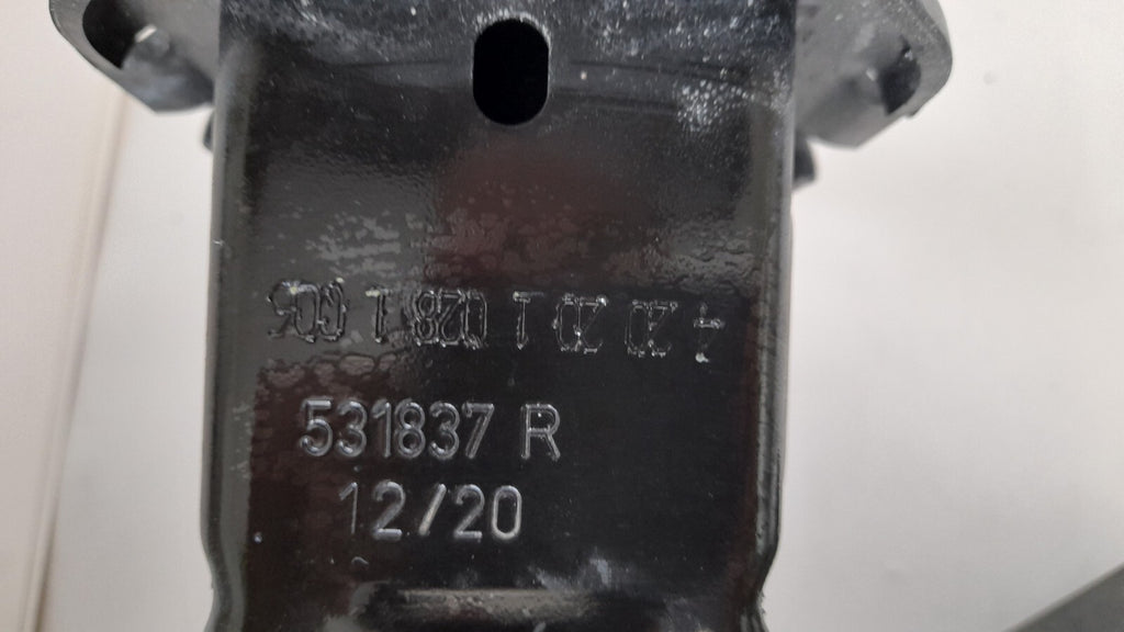 BMW M440i 4er G22  Träger Stoßfänger Hinten Carrier Bumper Back 7490492
