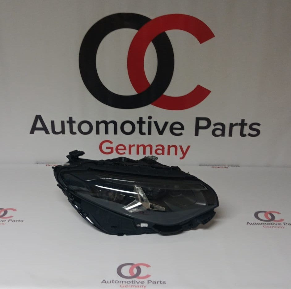 Mercedes-Benz CLA Frontscheinwerfer A1749064202 Led Rechts, headlight right LED