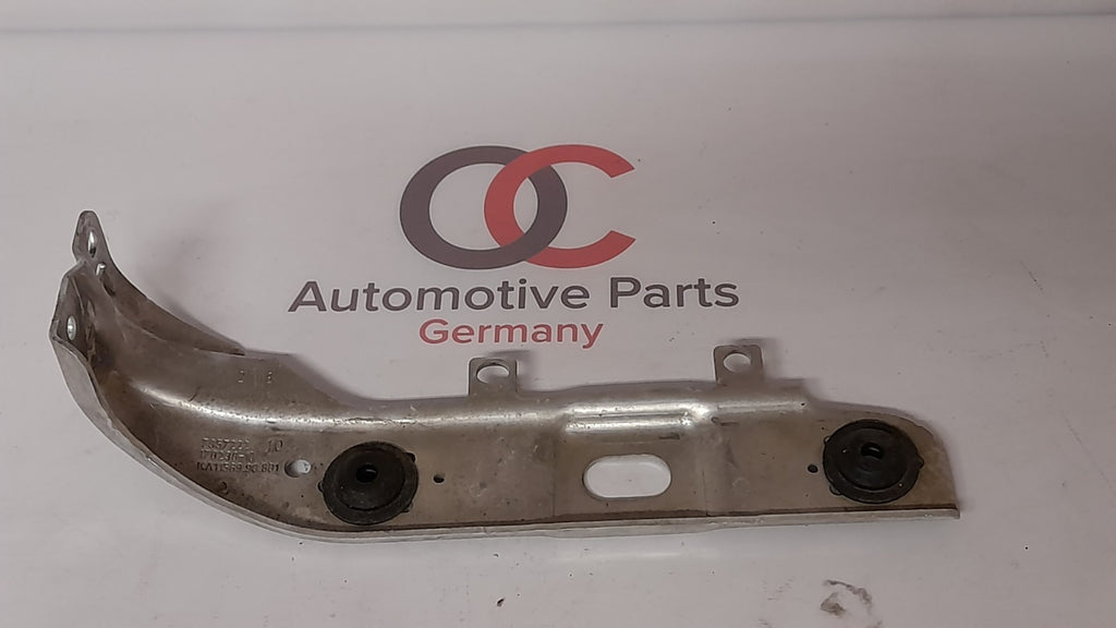 Original BMW X1 U11 18d 8737263 Verbindung unten mitte Querträger