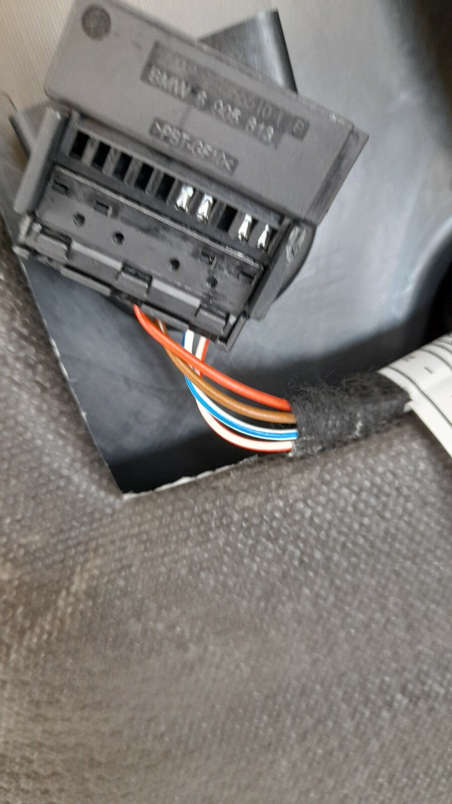 BMW 2er F46 Gran Türverkleidung vorne rechts mit Türöffner innen vorne sensatec