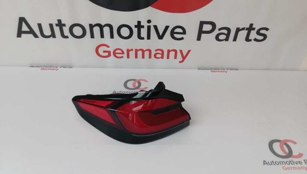 BMW 5 G30 LCI Rückleuchte 8493811 Links Rearlamp