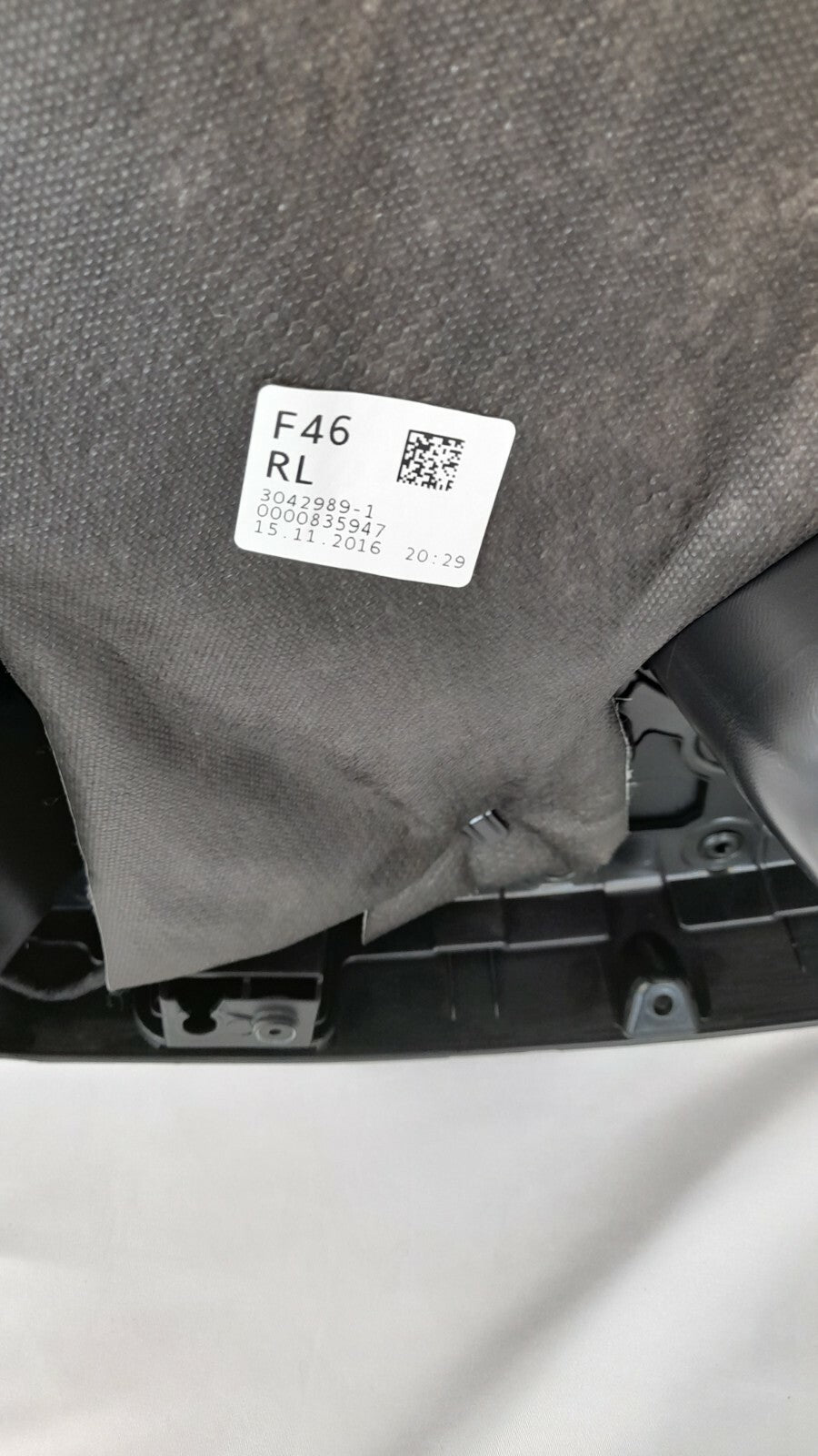 BMW 2er F46 Gran Türverkleidung hinten links mit Türöffner innen hinten sensatec