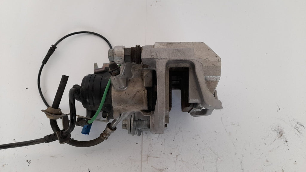Original BMW G20 G21 G22 G29 Bremssattelgehäuse Träger hinten rechts 8836845