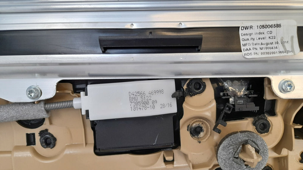 BMW X3 F25 Türverkleidung Verkleidung Hinten rechts Bowdenzug Türöffner Bowden