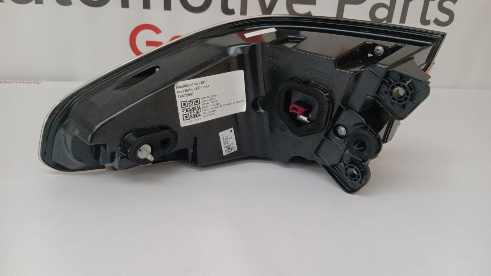 BMW 5 G30 LCI Rückleuchte 8493811 Links Rearlamp