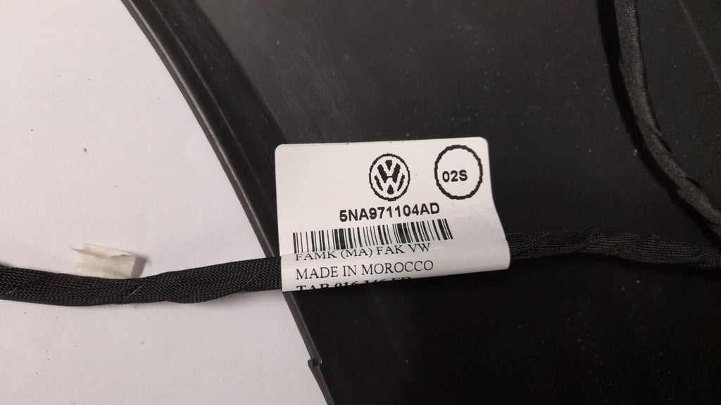 Original VW Tiguan AX1 Facelift Stoßstange Stoßfänger hinten Deepblack C9X 6xPDC