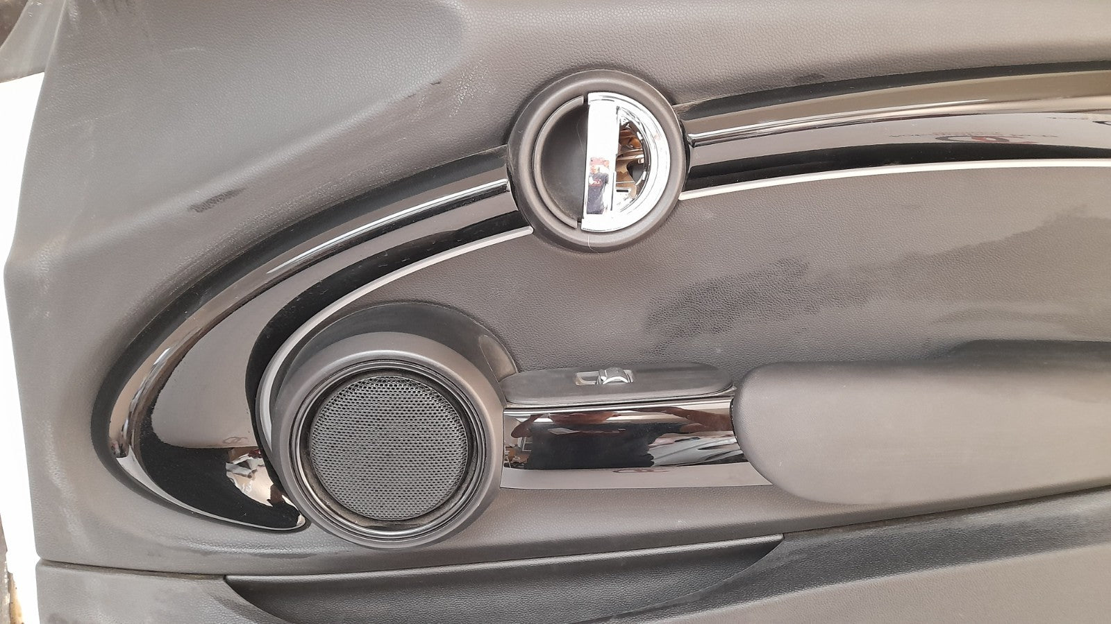 Mini Cabriolet Sport F57 Tür Vorne Rechts, right door, Nanuq White 7294266